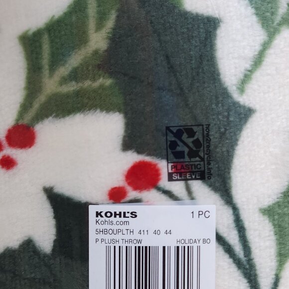 The Big One Oversized Soft Plush Throw Blanket 5'X6' Holiday Bow Mushroom Holly - Picture 5 of 9